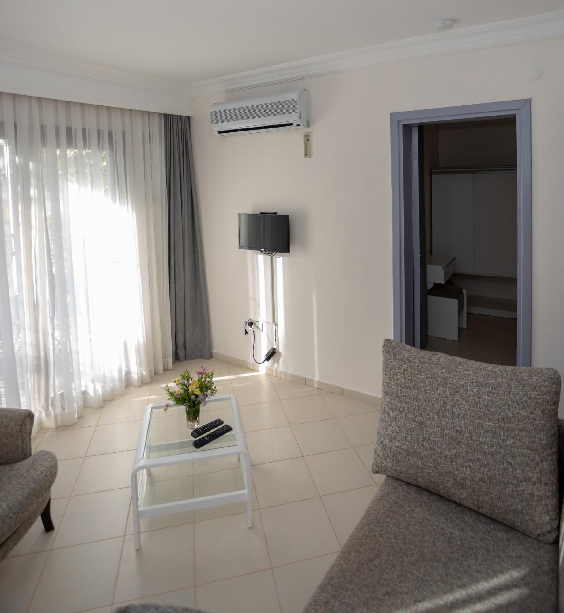 Mitos Apartments Marmaris Bagian luar foto