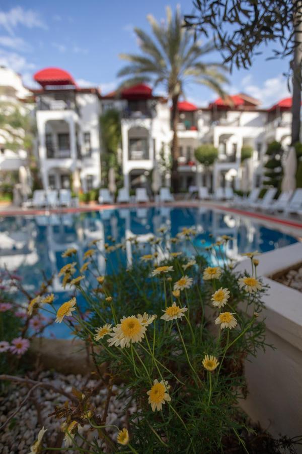 Mitos Apartments Marmaris Bagian luar foto